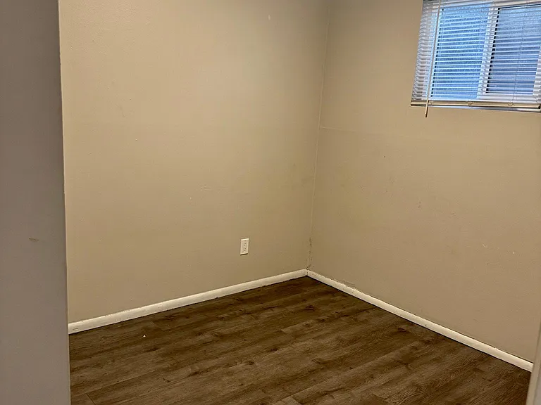 1215 Queen Anne Ave N #1 — Photo 8