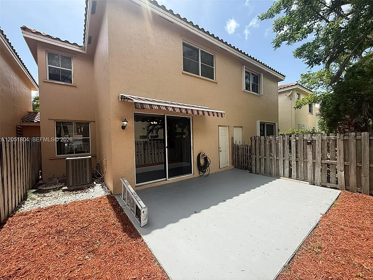 3873 SW 171st Ter #TER0 — Photo 7