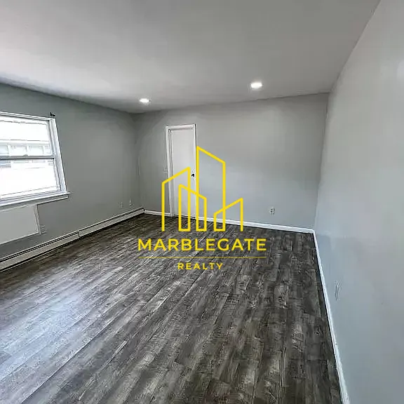 396 Stuyvesant Ave #122 — Photo 4