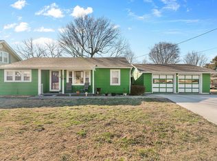 2437 N Fremont Ave, Springfield, MO 65803
