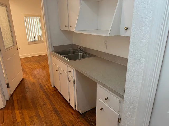 207 N Church Ave #1 — Photo 6