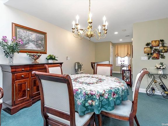 5th image of 1112 Savoy Dr #1112