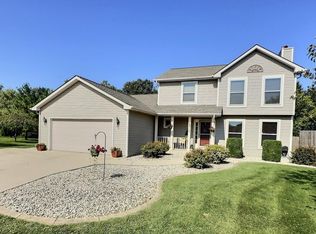 4216 Stormy Dr, Kansasville, WI 53139