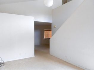 2250 Auhuhu St, Pearl City, HI 96782