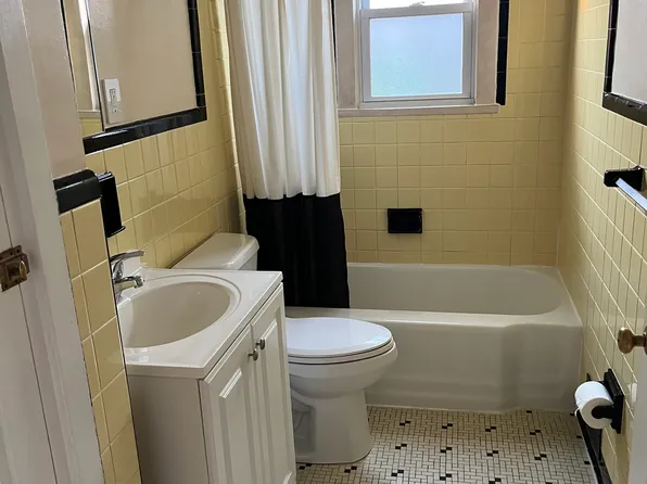 236 Shirley Rd #B, Elmer, NJ 08318
