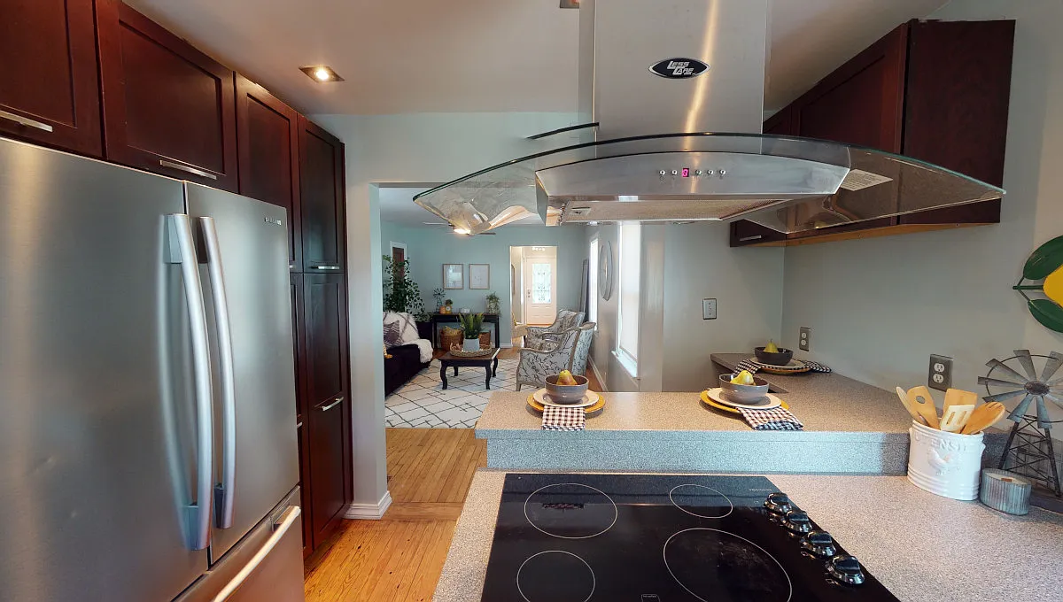 2305 North Maplewood Avenue - 1 — Photo 3