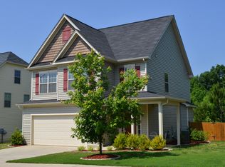 834 Bridlemine Dr, Fuquay Varina, NC 27526