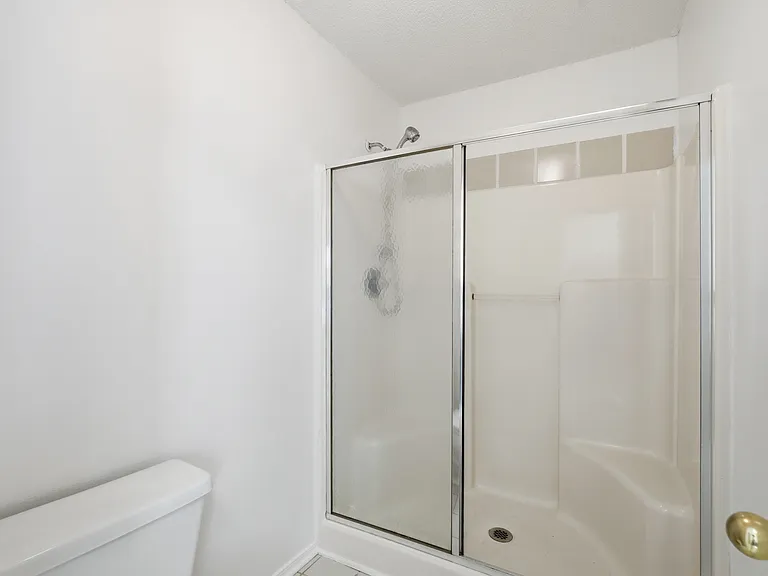 147 Mirabelle Cir — Photo 3