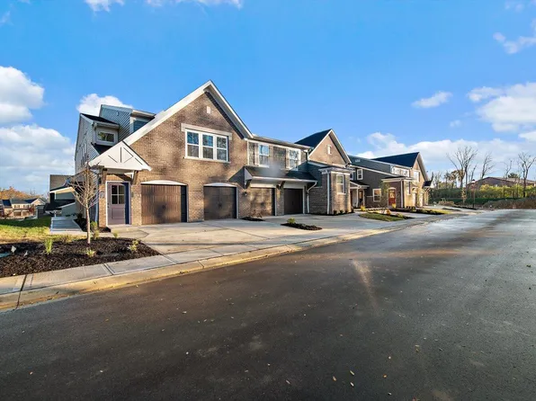 628 Foxhill Dr #10-101, Crescent Springs, KY 41017