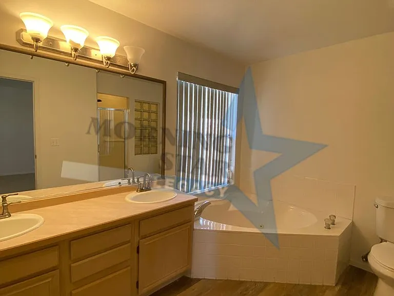 703 City View Dr — Photo 25
