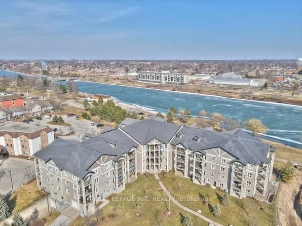 330 Prince Charles Dr S #1417, Welland, ON L3C 7B3