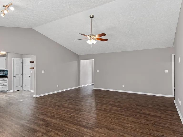 3534 Cave Hill Pl — Photo 7