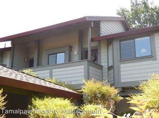 30 Village Cir, San Rafael, CA 94903