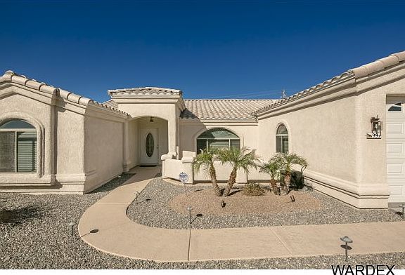 3rd image of 991 Rolling Hills Dr