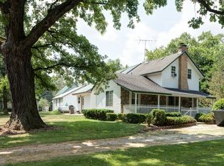 17049 W Edwards Rd, Antioch, IL 60002