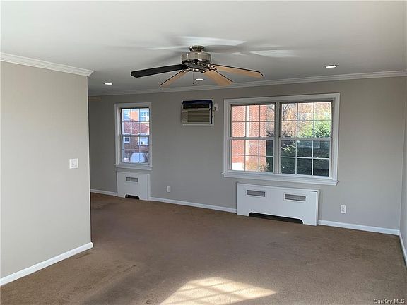 5th image of 35 Fieldstone Dr APT F2