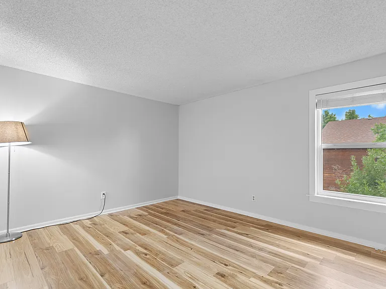 335 Wright St #312 — Photo 10