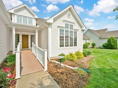 16 Dewberry Way #16, Suffield, CT, 06078