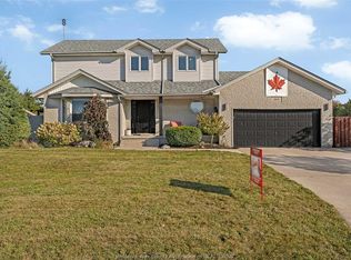 360 Ridgeview Pl N, Amherstburg, ON N9V3Y6