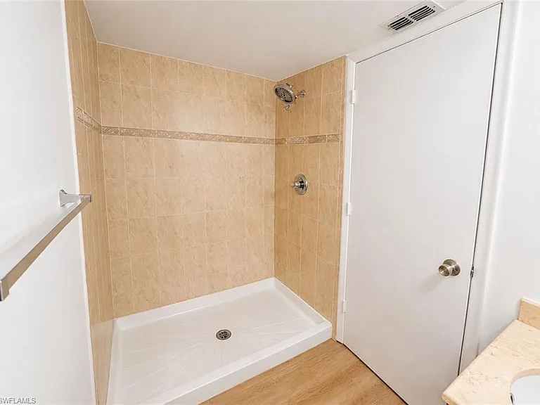 161 Santa Clara Dr #14 — Photo 15