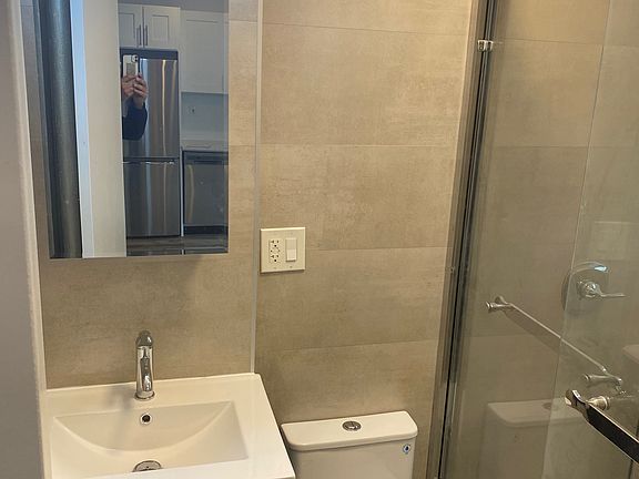 5th image of 58 E 1st St APT 3D