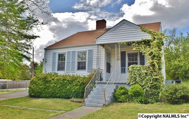 1st image of 3920 Pine Ave SW
