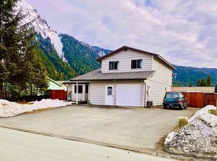 8188 Thunder St, Juneau, AK 99801