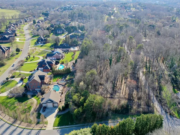 308 Broady Ln, Maryville, TN 37803
