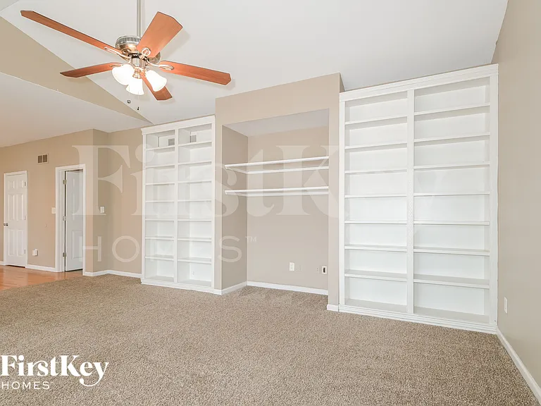 74 Huckleberry Ct — Photo 11