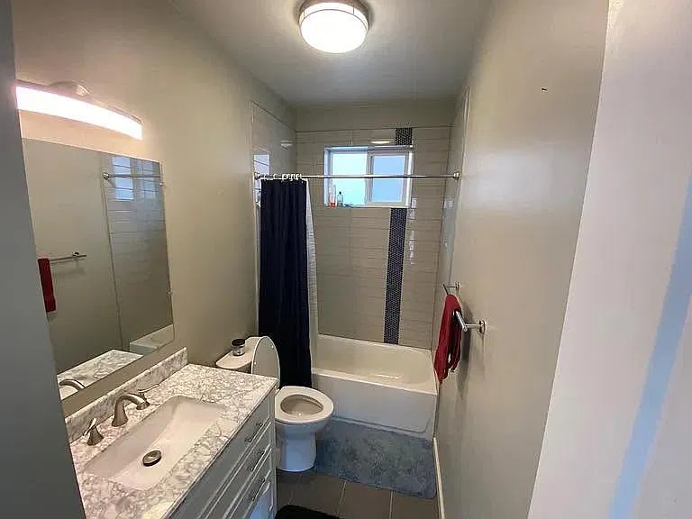 2 bed, 1022 sqft, $2,100 — Photo 4