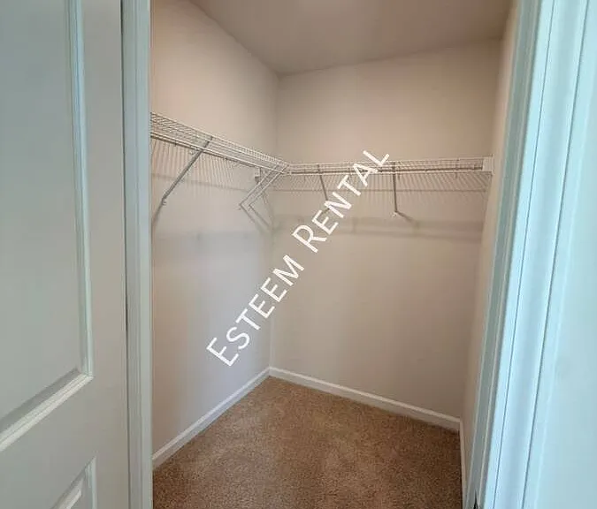 135 Palm Dr — Photo 12