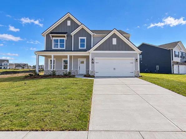 8242 Summerlin Pl, Ooltewah, TN 37363
