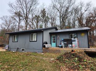 W11486 Goldsmith Rd, Black River Falls, WI 54615