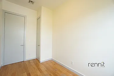 Rented by Rennit Inc.