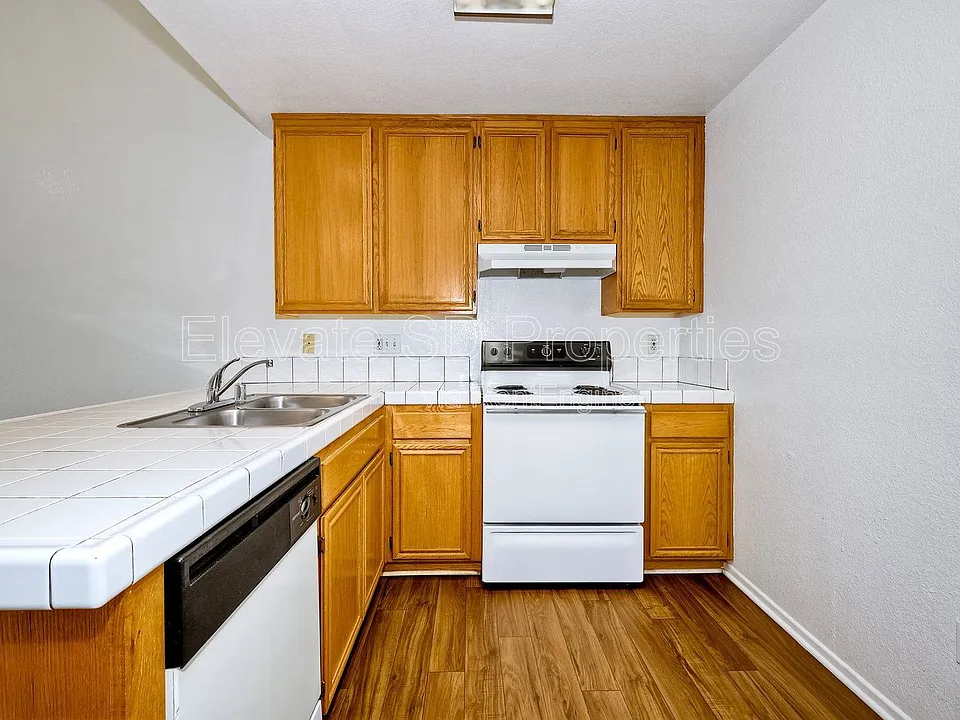 9430 Winter Gardens Blvd #14
