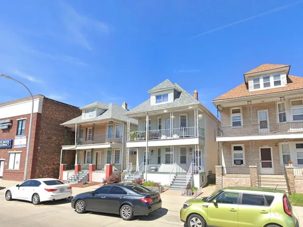 3327 Holbrook St, Hamtramck, MI 48212