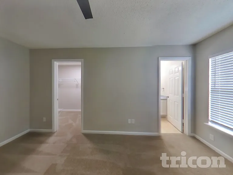 340 Shamrock Ave S — Photo 7