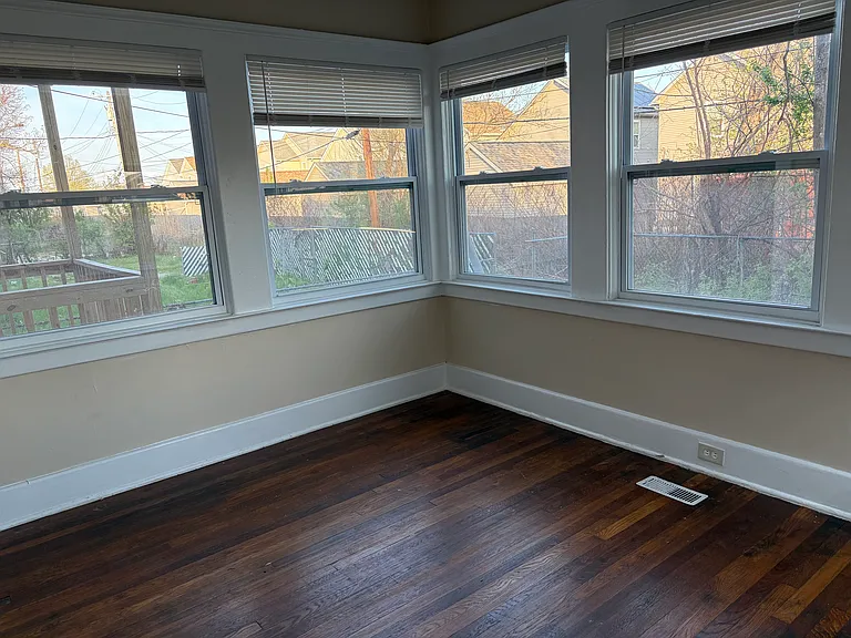 51 Pilgrim St #51 — Photo 25