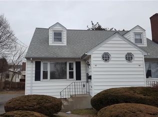 82 Crane St, Fairfield, CT 06825