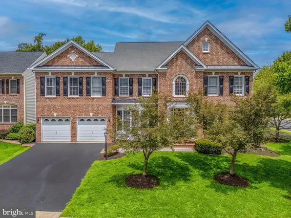 11771 Gailemont Ct, Woodbridge, VA 22192