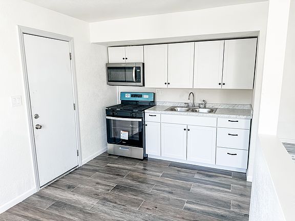 3rd image of 12342 224th St #1/2