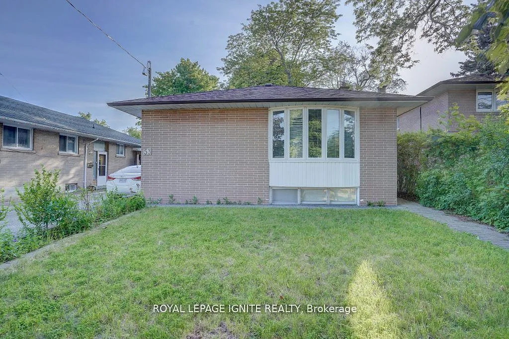 Building Photo - 53 Sundance Cres #MAIN FL