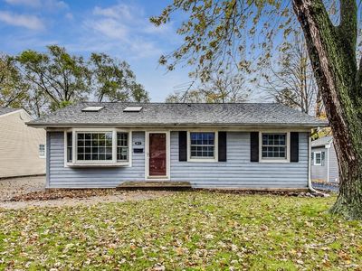 215 S Pierce Ave, Wheaton, IL, 60187
