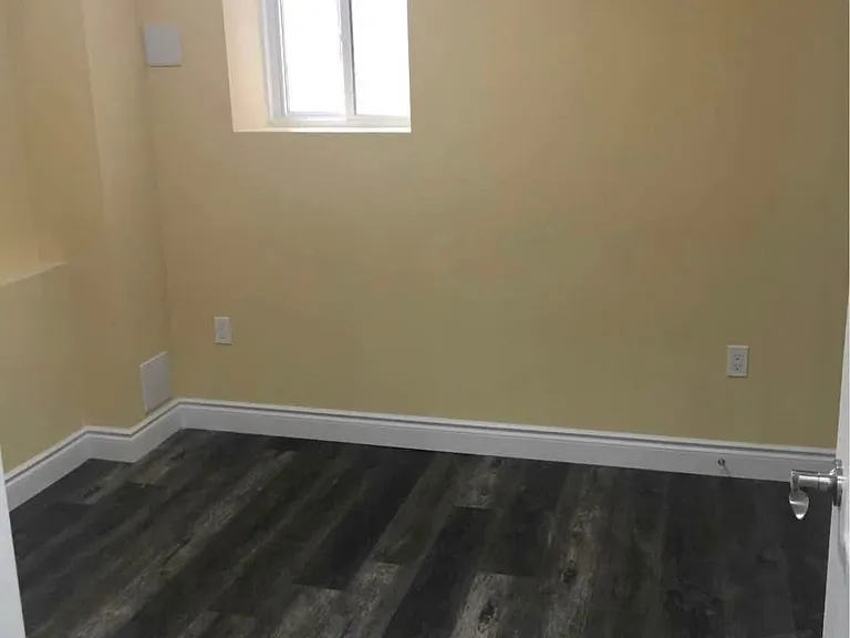 55 Chesterwood Cres — Photo 3