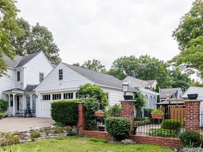 1757 Merrick Rd, Columbus, OH, 43212