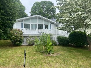 18 Blueberry Ln, Barnstable, MA 02630