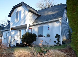 120 41st St, Bellingham, WA 98229