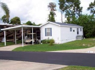 22 Oak Ridge Cir, Lake Placid, FL 33852