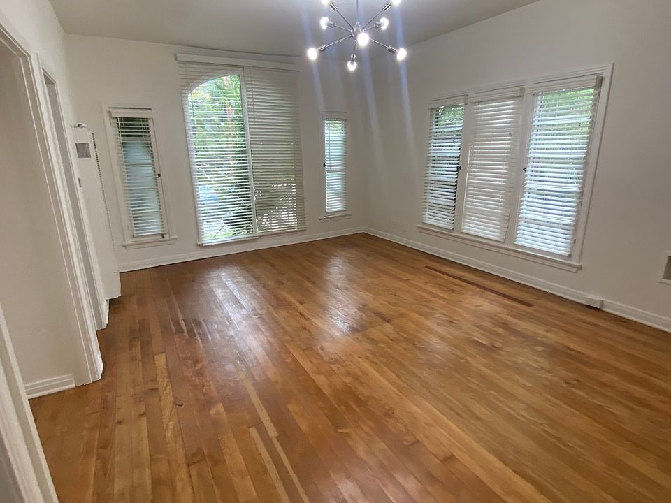 1st image of 842 N Formosa Ave #842