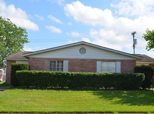 1711 Dubois Dr, Piqua, OH 45356